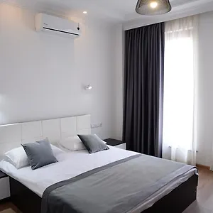 Gasthof Gantiadi, Batumi