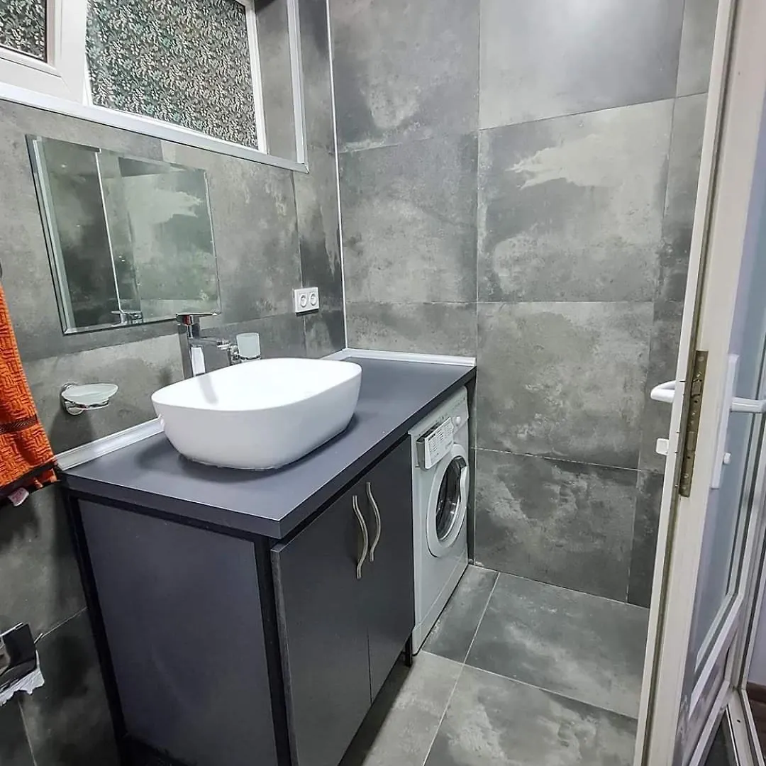 Gio Apartment Batumi 0*,